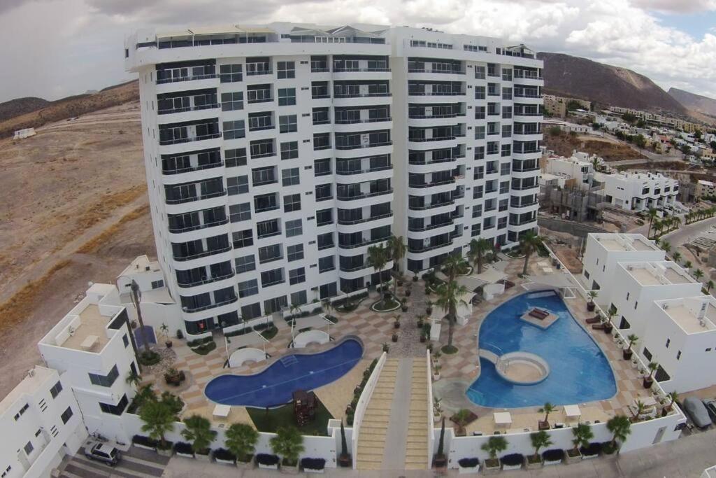 Condo En Torres Cantera De 2 Recamaras 2 1/2 Banos Ла-Пас Екстер'єр фото
